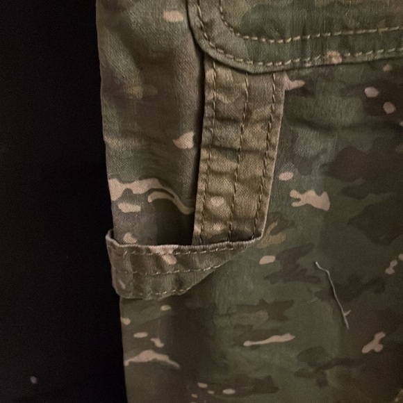 Levi’s Denizen slim carpenter camo pants size 14 regular NWT - Picture 8 of 9